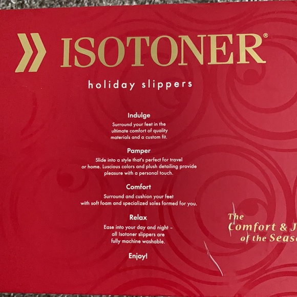 New in Gift Box-Isotoner Holiday Slippers - Picture 7 of 9